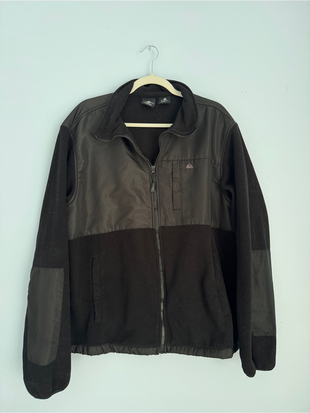Snozu Black Mixed-Media Full-Zip Performance Jacket